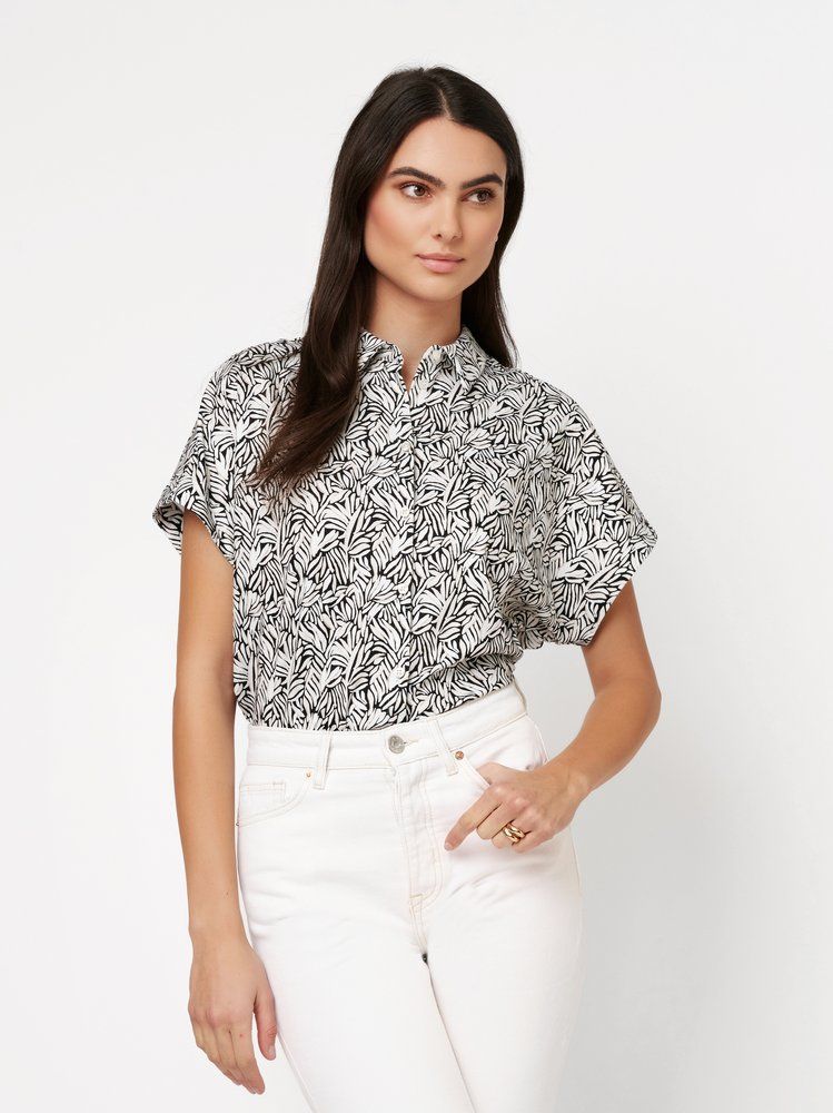 DESOTO Dames Blouse Abstract Lines Black zwart wit 100% katoen 74171-2-912 Summer