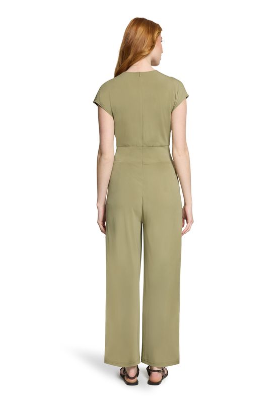 Betty Barclay Overall Lang ohne Arm Soft Olive 61981217