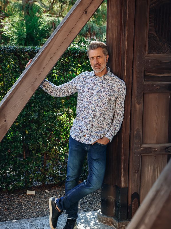 A fish named Fred Shirt crane sky Off-White 34.014