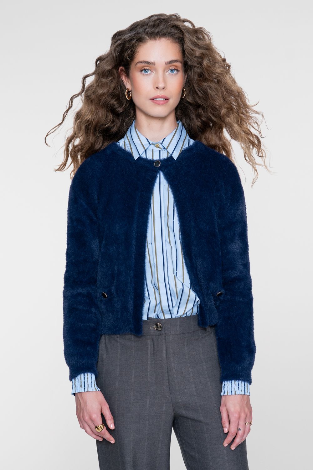 Geisha Round neck hairy cadigan indigo 64513-10