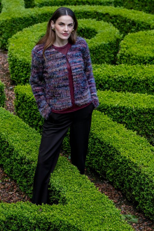 Geisha Vest stripes hairy burgundy 64500-10