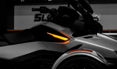 TricFLAREZ Amber LED (Side) Markers with Sequential Turn Signals for Spyder RT (2020+) (Set of 2) TricFLAREZ Amber LED (Side) Markers with Sequential Turn Signals for Spyder RT (2020+) (Set of 2)