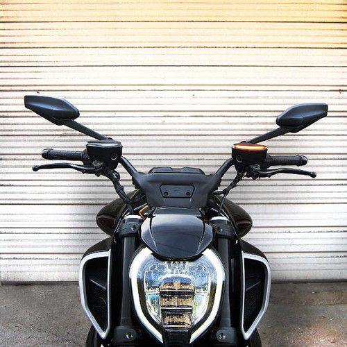 DIAVEL V4 FRONT TURN SIGNALS DIAVEL V4 FRONT TURN SIGNALS