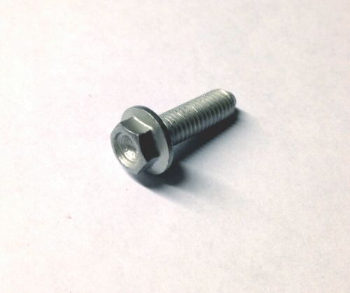 Screw w/ flange M6X2 Screw w/ flange M6X2