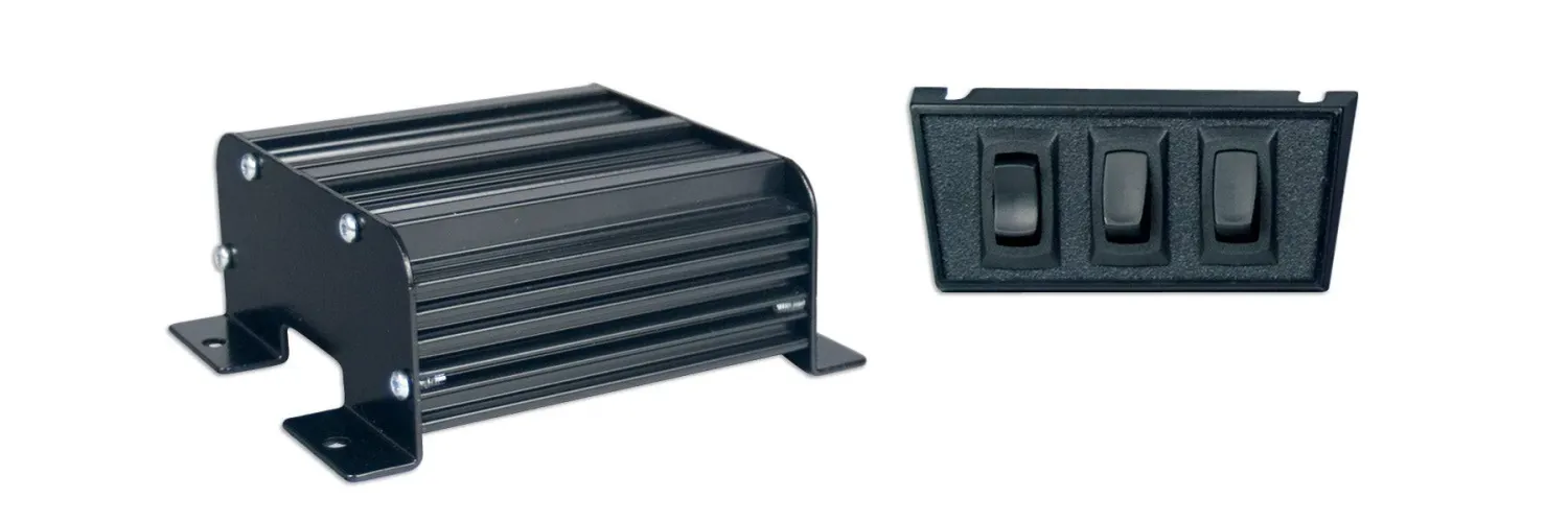 200 Series Compact Siren, ECE R10.05 Certified, w/ Remote Amplifier & Remote Switch Panel, 10-30v - 100 watt single-tone w/ Delphi Connector & Mating Harness 200 Series Compact Siren, ECE R10.05 Certified, w/ Remote Amplifier & Remote Switch Panel, 10-30v - 100 watt single-tone w/ Delphi Connector & Mating Harness