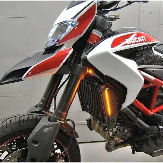 FRONT LED TURN SIGNALS DUC FRONT LED TURN SIGNALS DUC