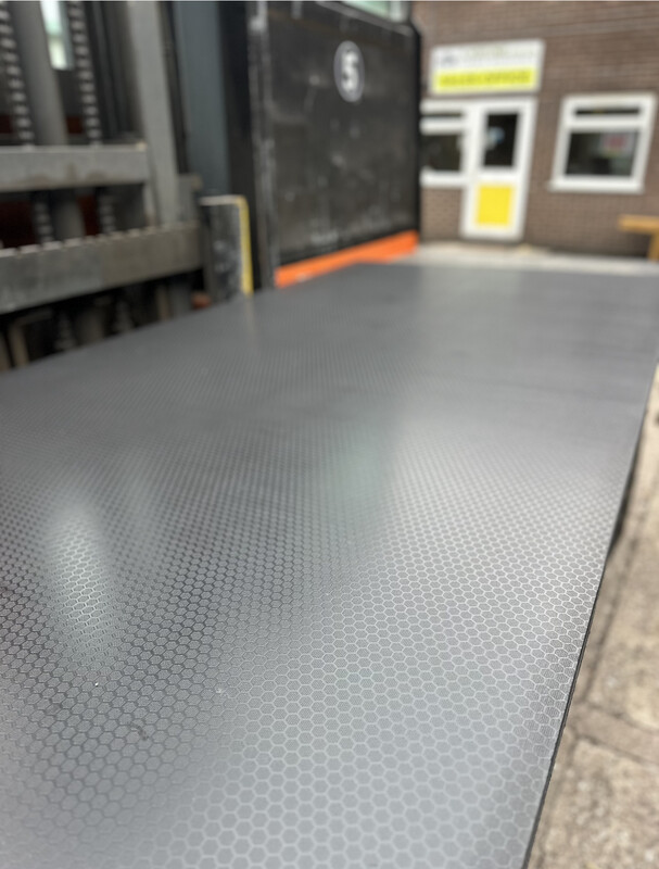 1220mm X 2440mm X 12mm (8ft X 4ft X 12mm) Phenolic Coated/ Hexagon Grip Pattern Black Anti Slip Trailer Board (Best Seller 🚨)