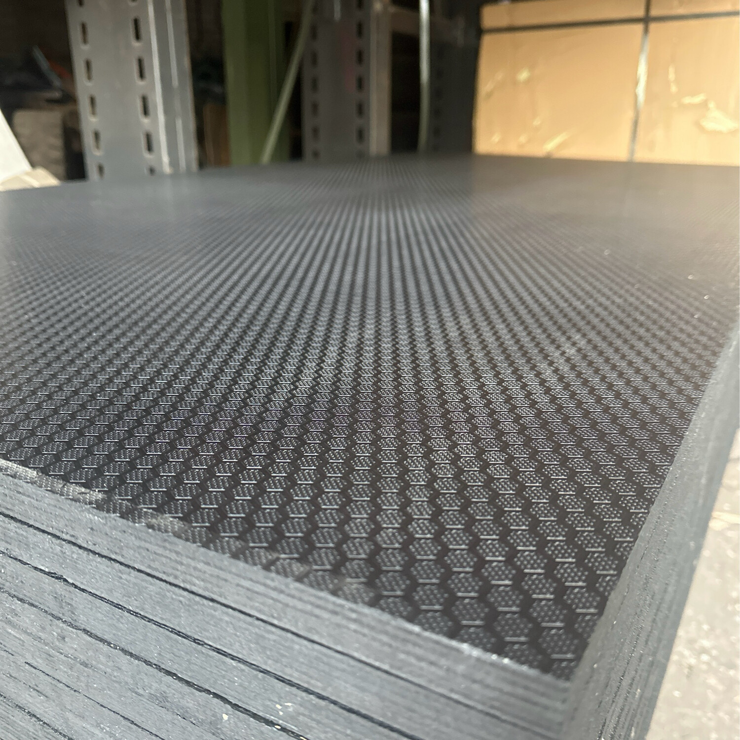 1220mm X 2440mm X 18mm (8ft X 4ft X 18mm) Phenolic Coated/ Hexagon Grip Pattern Black Anti Slip Trailer Board (Best Seller ?)