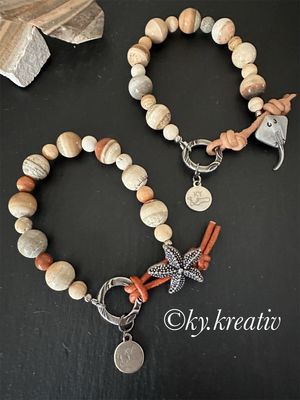 Caymanite bracelet with button and leather clasp