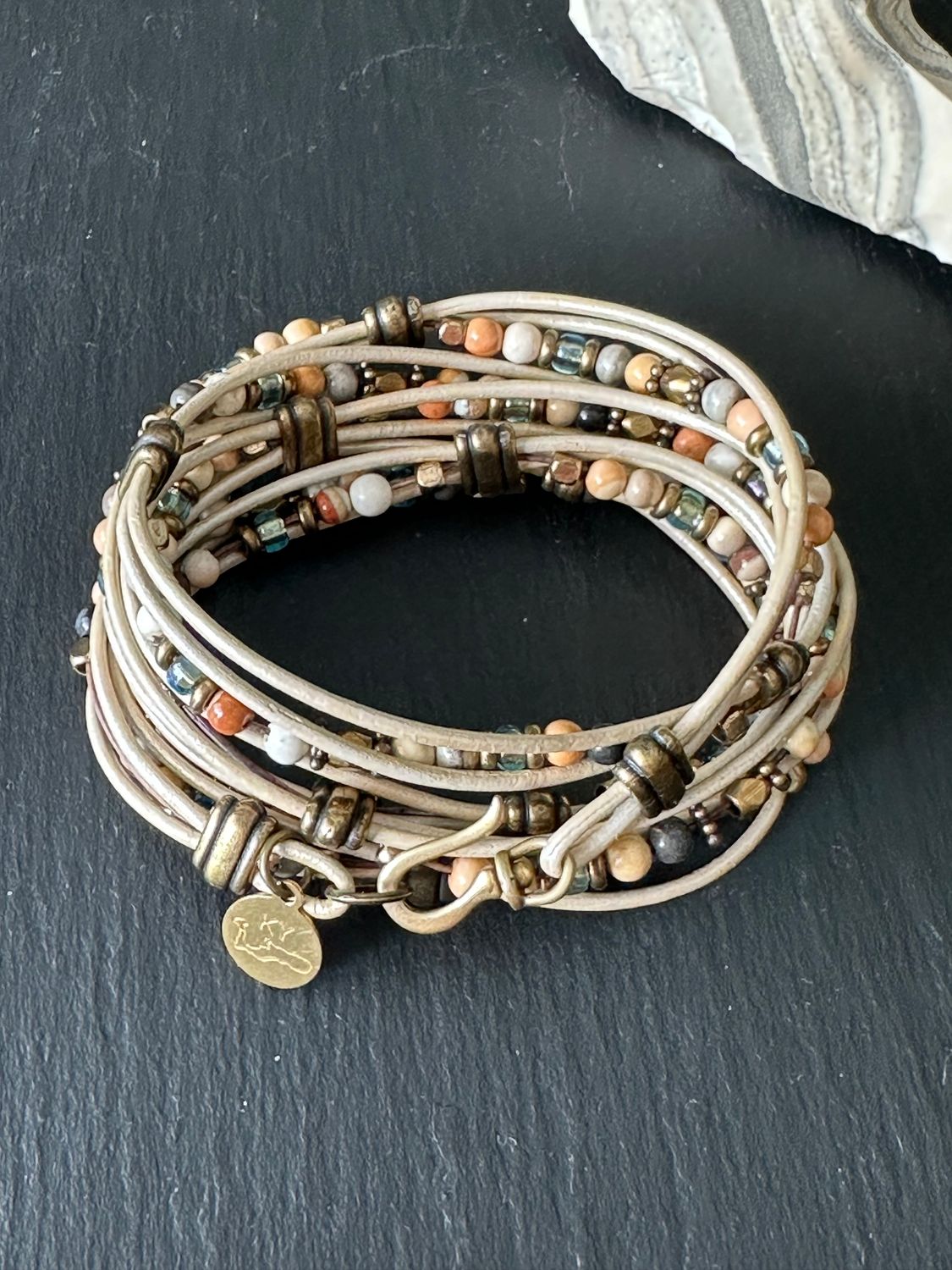 Caymanite &amp; Brass 5-Wrap bracelet