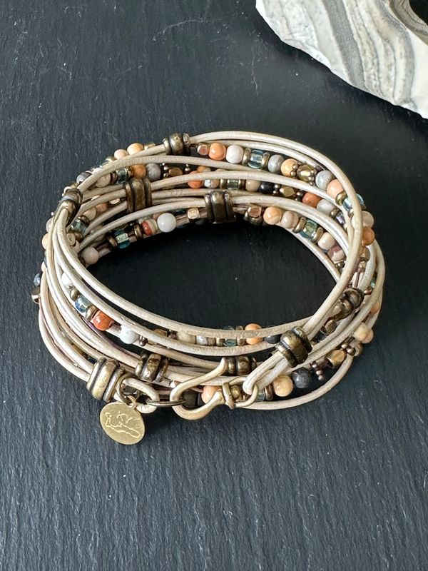 Caymanite &amp; Brass 5-Wrap bracelet