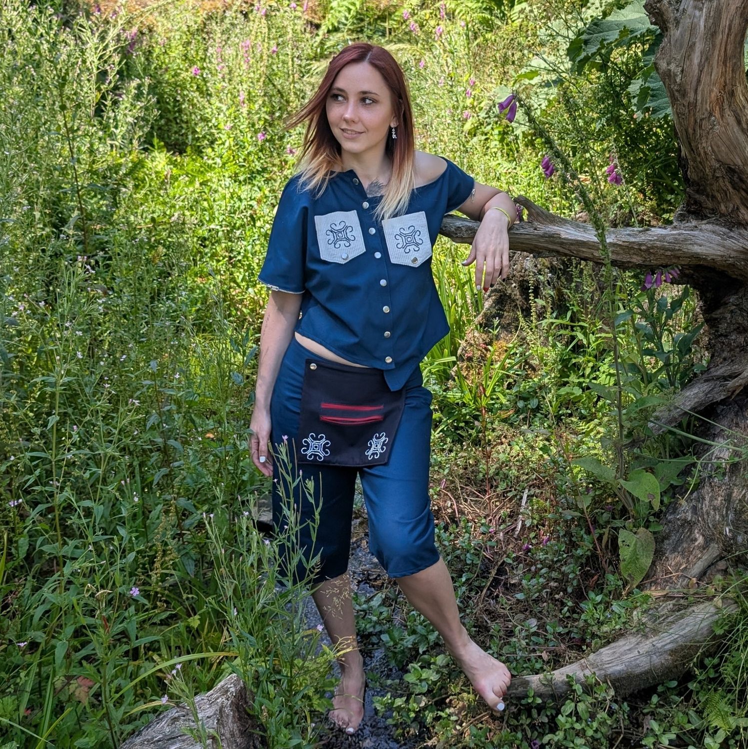 &quot;LV Folks&quot; - The Cross Of The Moon, Look 2