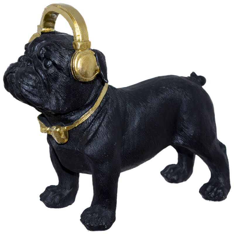 BULLDOG WITH EARPHONES