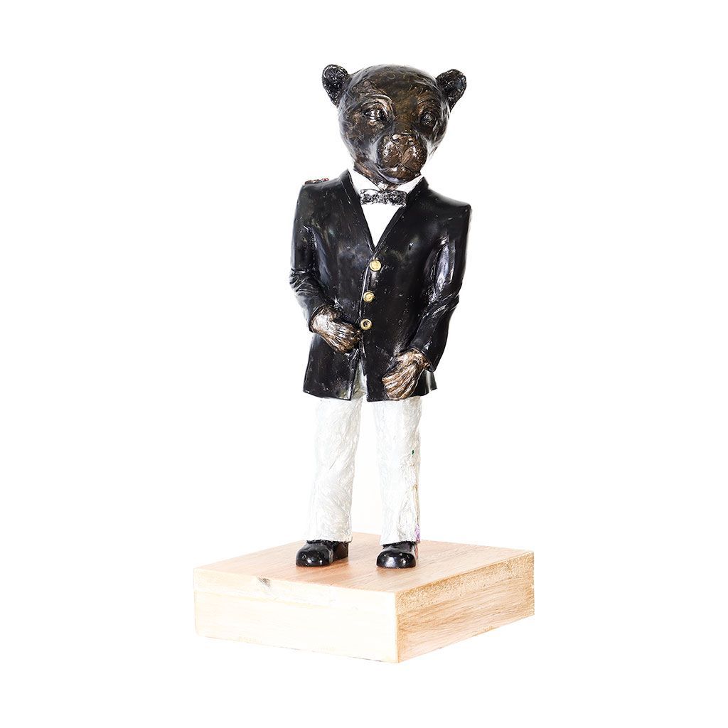 Buffel Sculpture by Francious Coertze