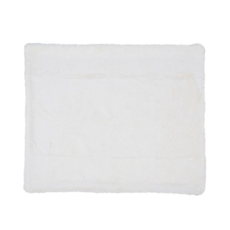 FAUX FUR THROW