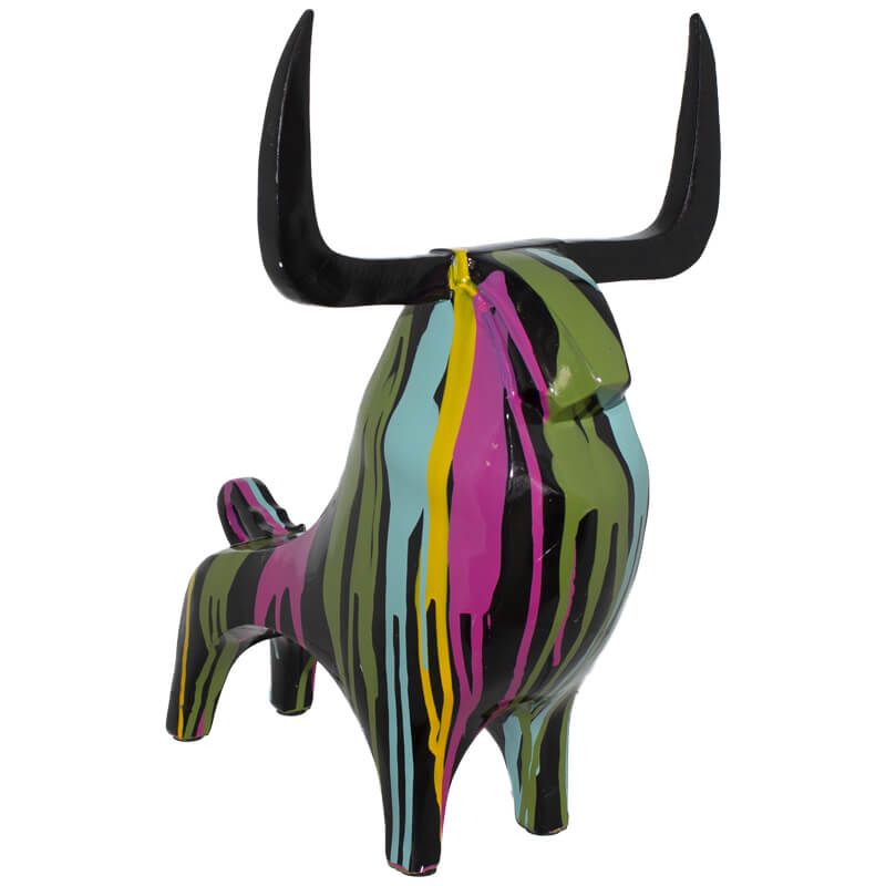 GRAFFITI BULL WITH HORNS