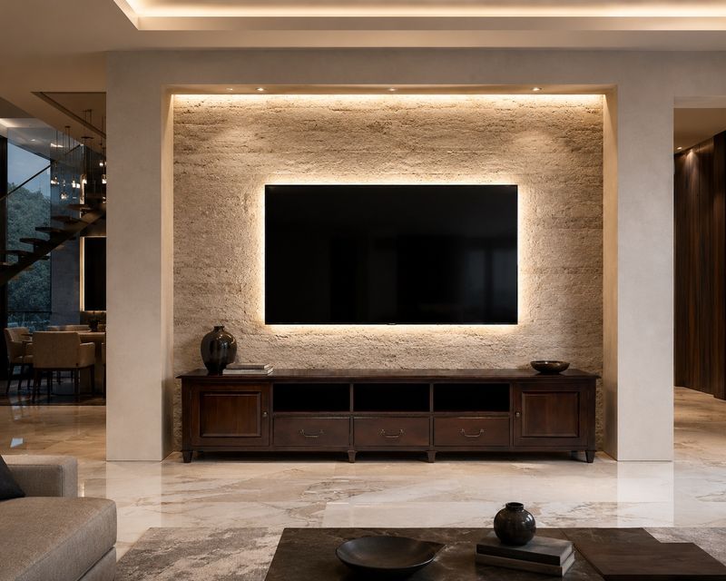 PLASMA TV STAND