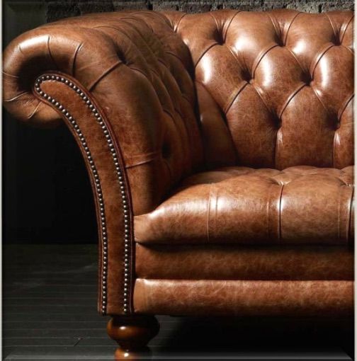 VINTAGE CHESTERFIELD