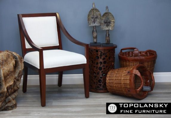 SUNAN CHAIR