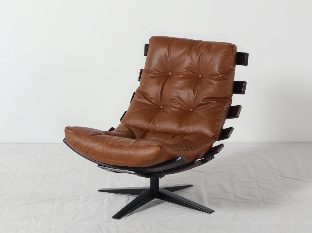 FRANKFORT CHAIR