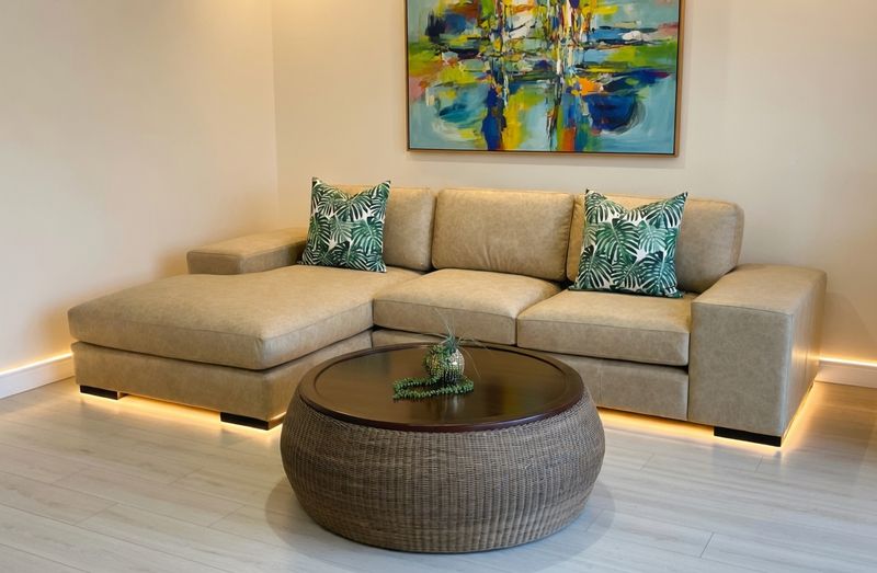 EVA COUCH WITH OTTOMAN