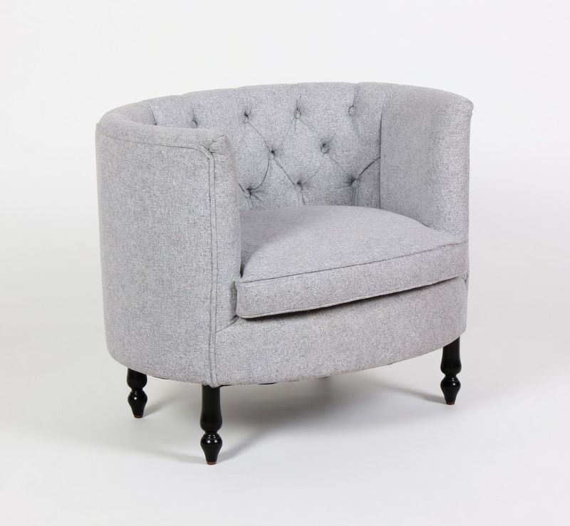 LOUNGE CHAIR