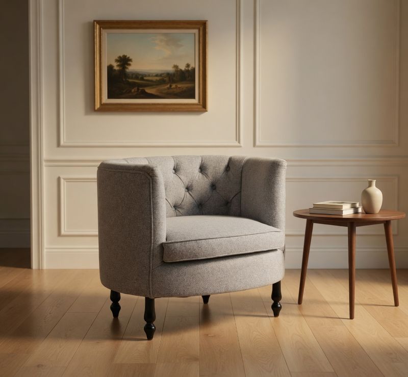 LOUNGE CHAIR