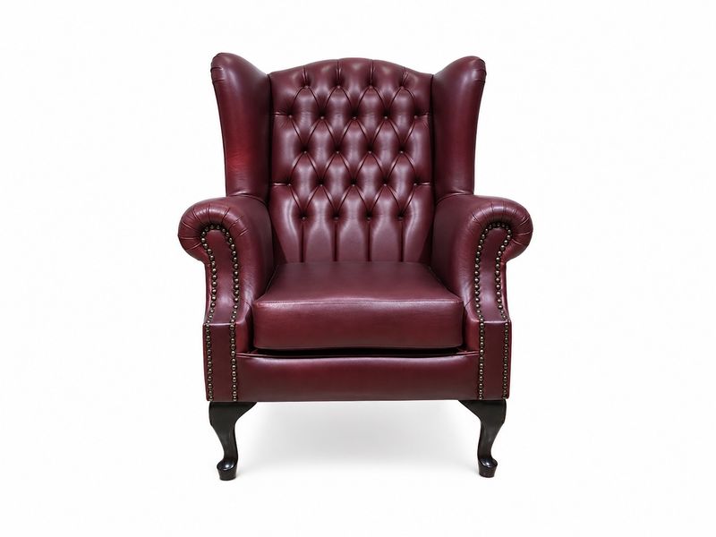 WINGBACK ARM CHAIR - LEATHER &amp; TUFFED BACK
