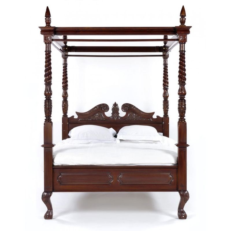 4 POSTER BED - KING2