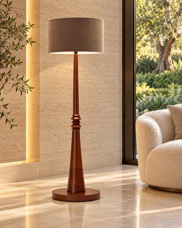 SCULPTURAL FLOOR LAMP