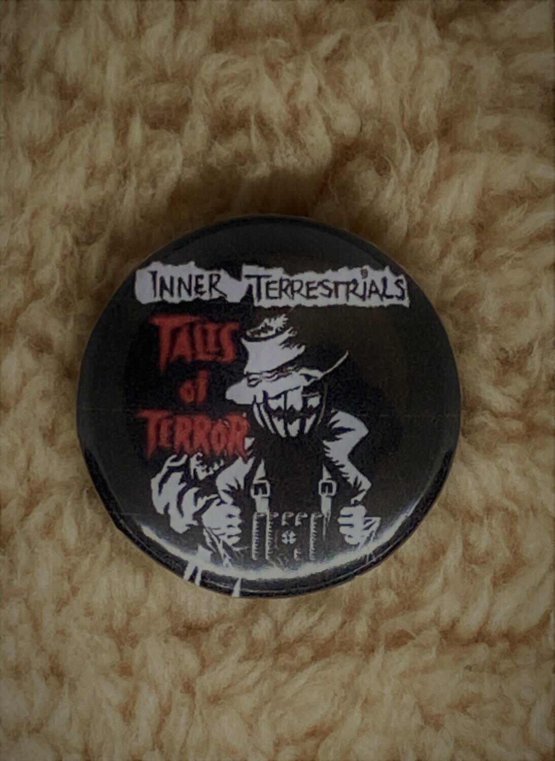 Inner Terrestrials Badge
