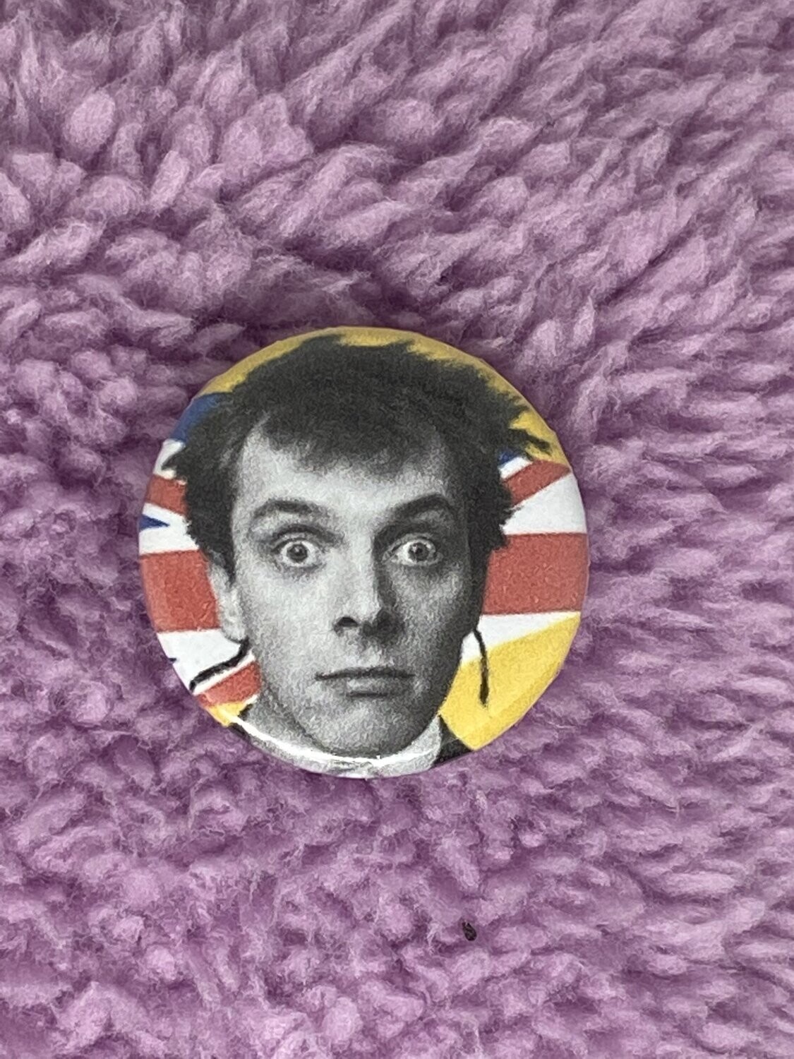 Rik Mayall-The Younges Ones Badge