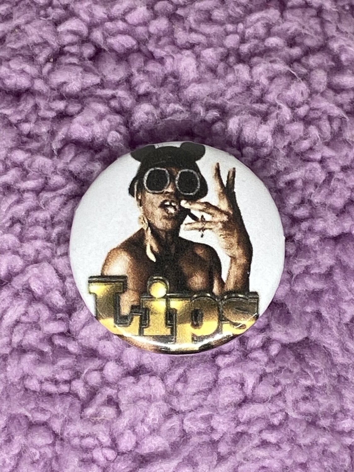 Eek-a-Mouse Badge