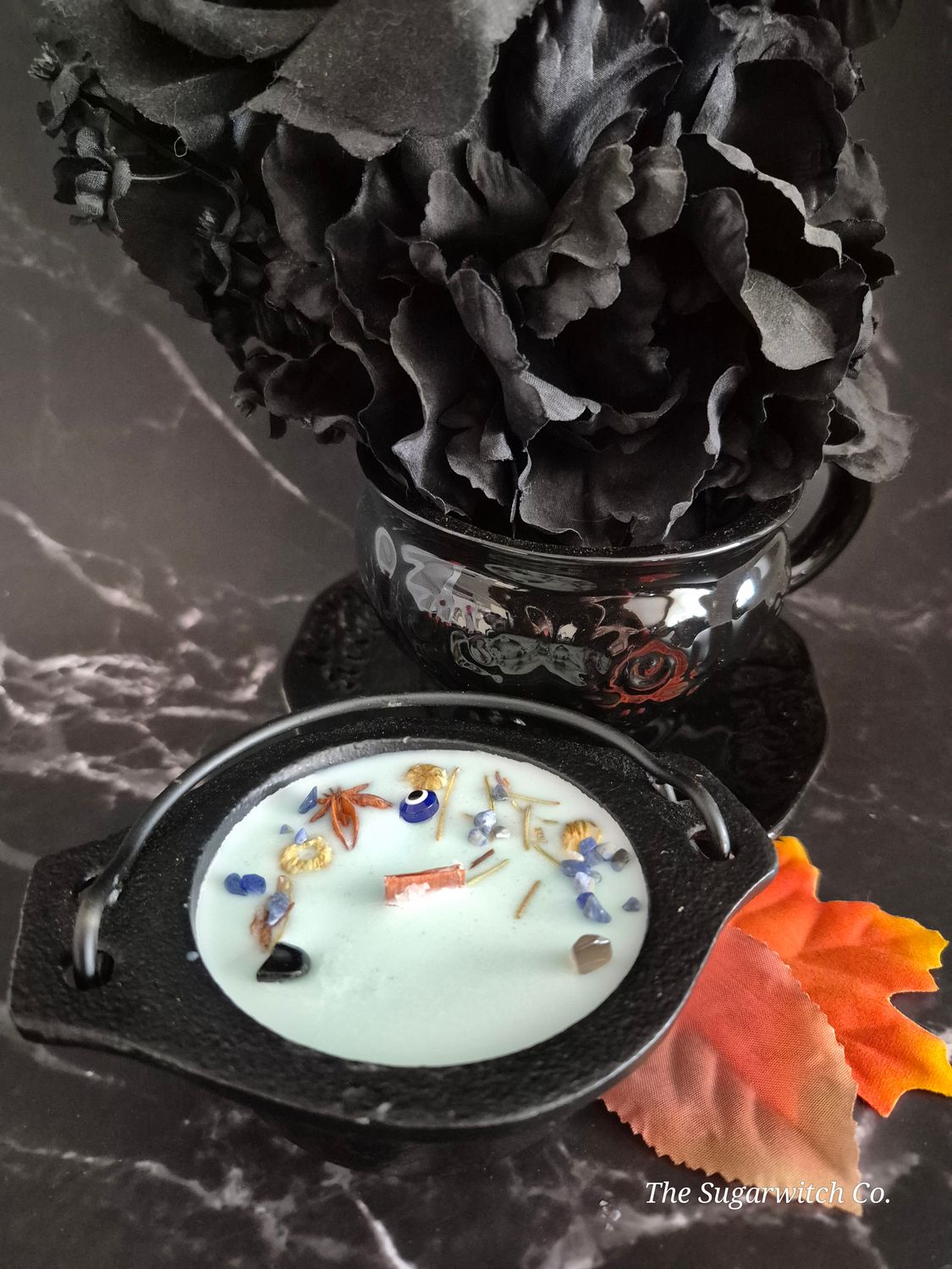 Cauldron Candle - Kinship