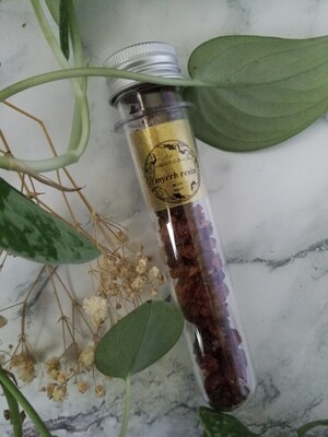 2-OUNCE vial of myrrh resin