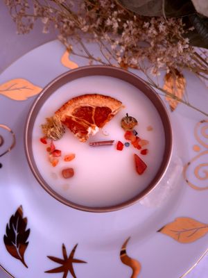 Botanical Candle - Dragon Lady