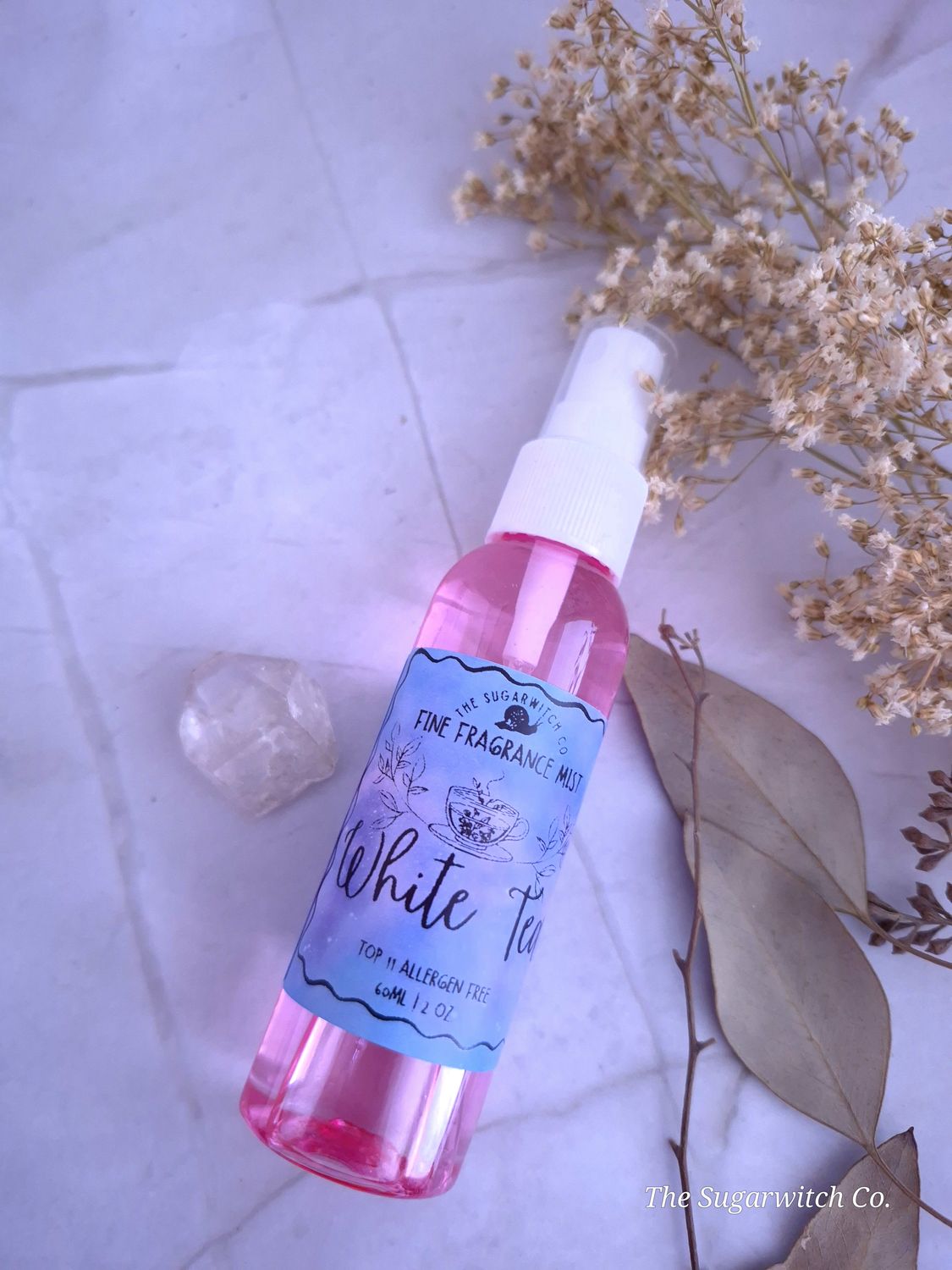the clean and calming scent of White Tea in our White Tea fine fragrance mist
