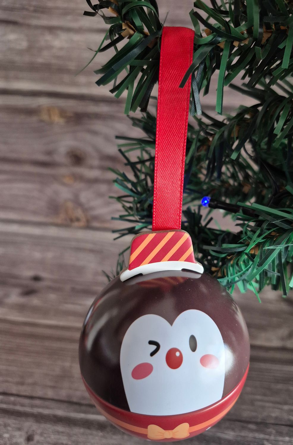 Ornament Candle - Penguin