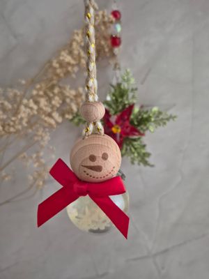 *SPECIAL EDITION* Snowglobe ManiFRESHstations Air Freshener - North Pole Bakery