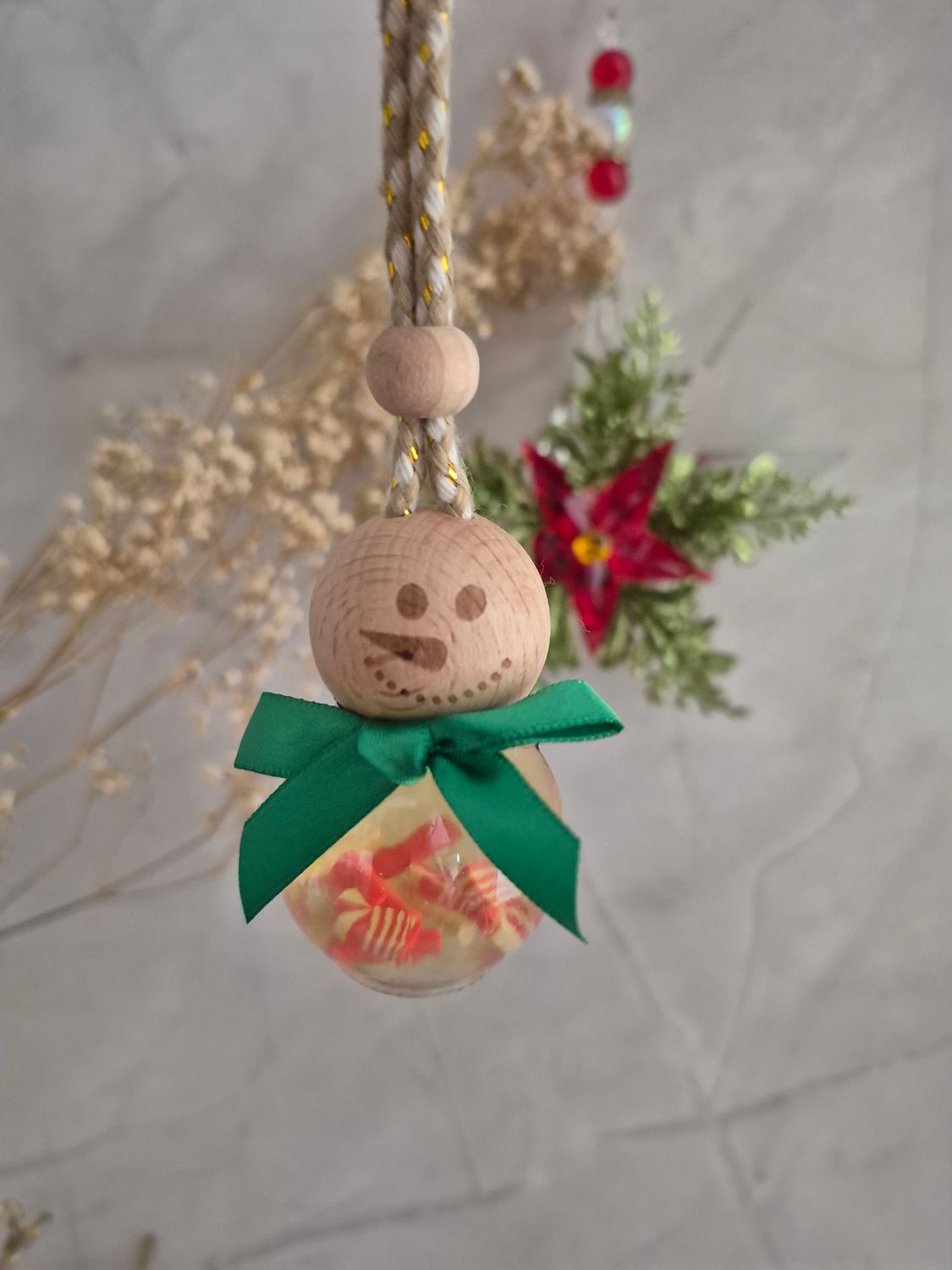 *SPECIAL EDITION* Snowglobe ManiFRESHstations Air Freshener - Buttermint