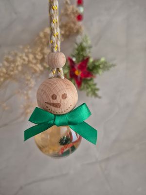*SPECIAL EDITION* Snowglobe ManiFRESHstations Air Freshener - Oak Glen Forest