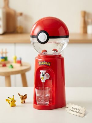 distributeur d'eau pour enfant pokémon
