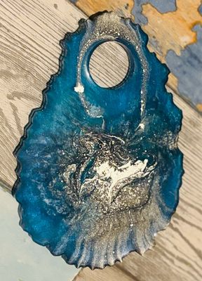 Resin Make Up Pallets!