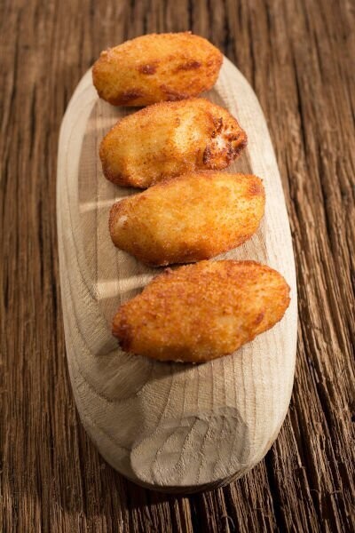CROQUETAS DE BOLETUS CASERAS 6 PZAS CON BEBIDA VEGETAL DE AVENA S/G  TODOS LOS INGREDIENTES ECOLÓGICOS (VEGANO)