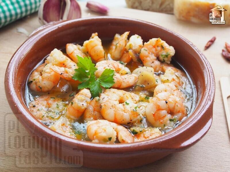 GAMBONES AL AJILLO LIGERAMENTE PICANTES