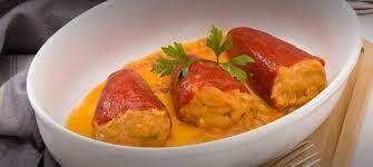 PIMIENTOS DEL PIQUILLO  RELLENOS DE ARROZ   ECOLÓGICO  y VERDURAS DE LA HUERTA
