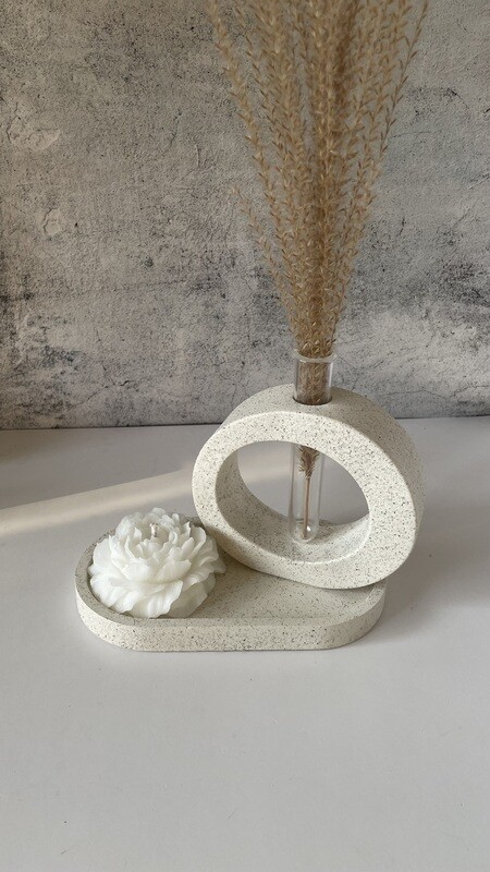 Set 25. Vase and candle peony on an oval stand