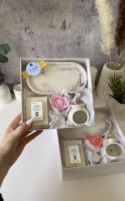 Set 28. Aromatic tiles for aroma lamp and aroma lamp on a stand