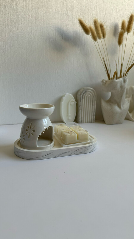 Set 28. Aromatic tiles for aroma lamp and aroma lamp on a stand