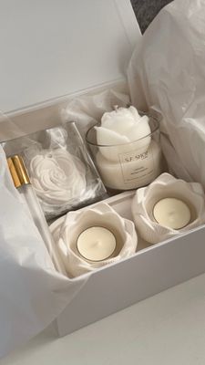 Gift set with candlesticks "Lotus" Gift set with candlesticks "Lotus"